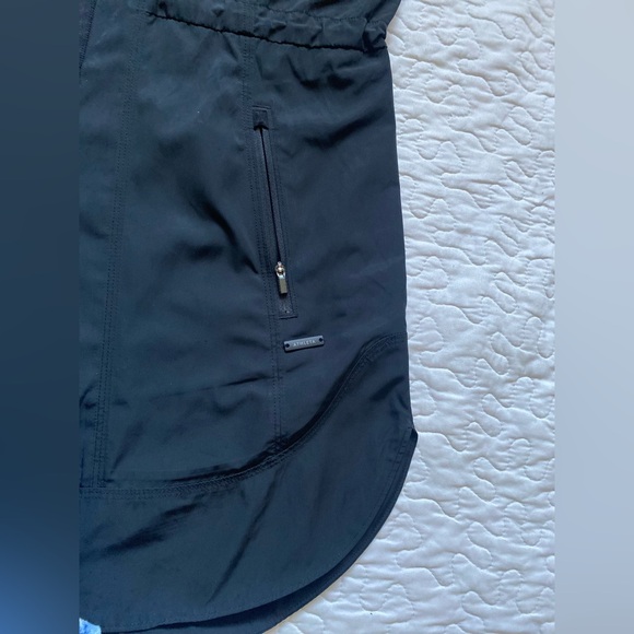 Athleta Black Hooded Solar Rain Wind Anorak - Picture 9 of 11